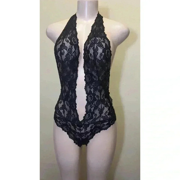 NWT Adore me women's lace halter neck open back scallop trim comfortable lin… - Picture 2 of 9